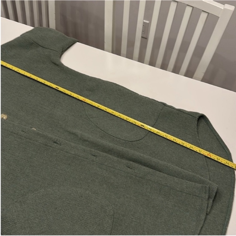 Design Lab Textured Front Button Shacket in Sage Size small - Picture 8 of 9